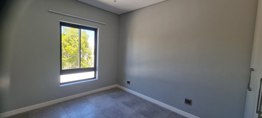 To Let 3 Bedroom Property for Rent in Croydon Western Cape